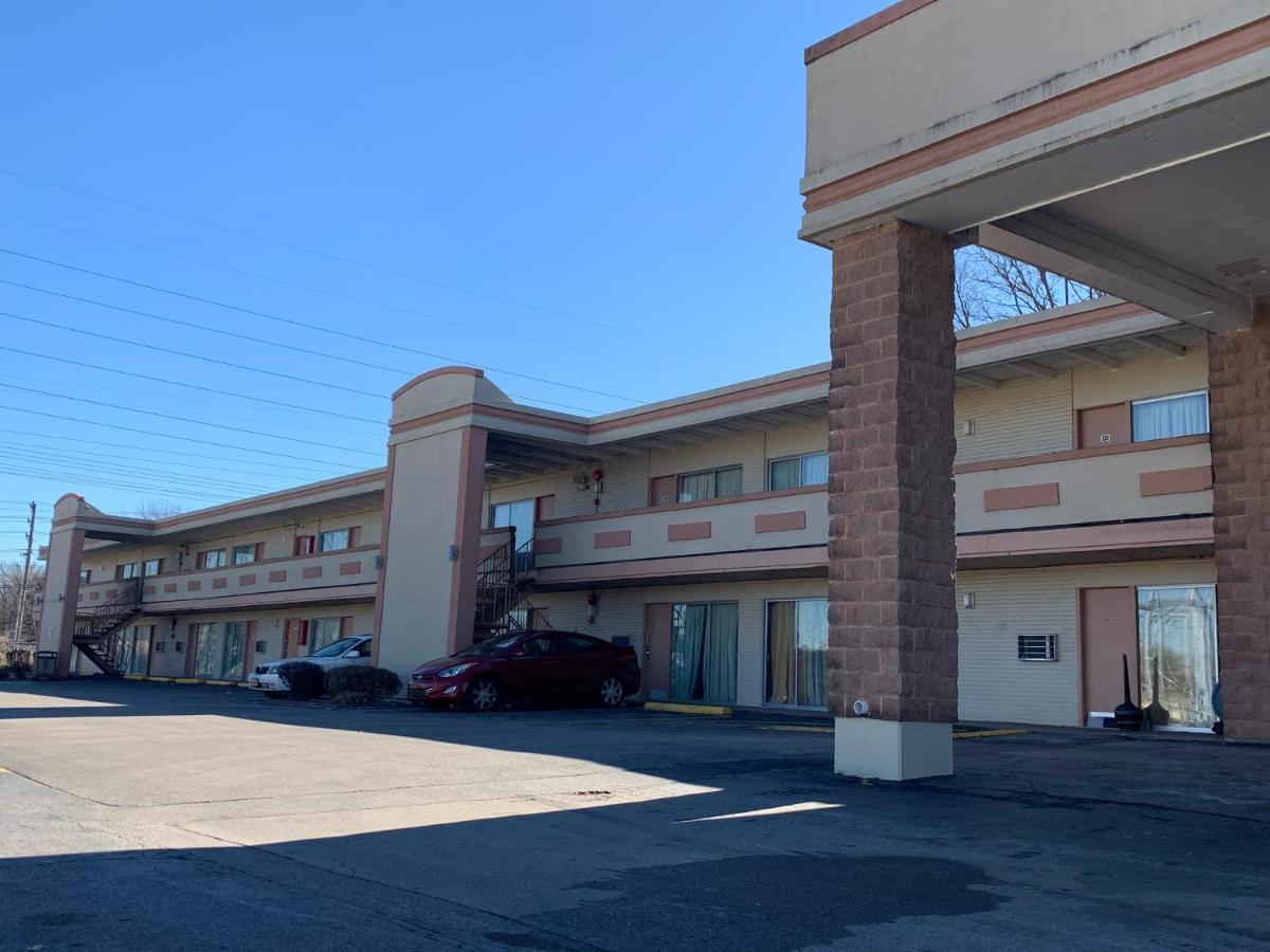 Haven Inn & Suites St Louis Hazelwood - Airport North Exterior foto